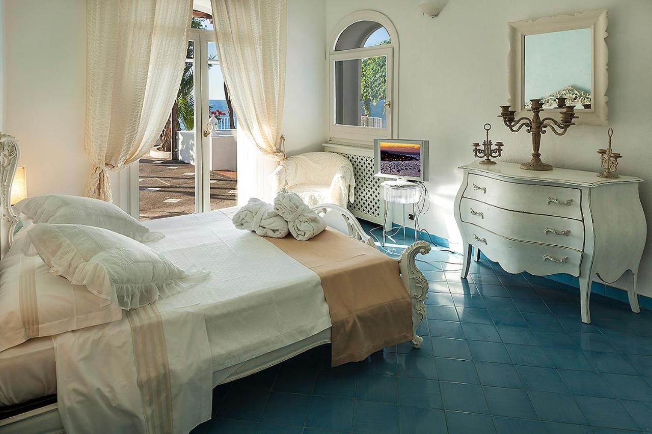 La Villa Resort&Spa Sant'Angelo  Esterno foto